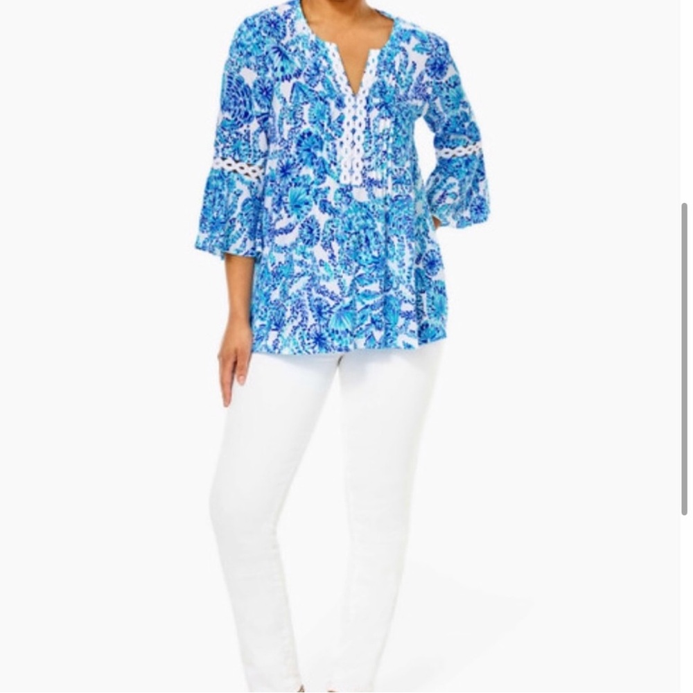 Lilly Pulitzer Hollie Tunic Top: Turquoise Oasis Shell Me You Love Me. Size: L